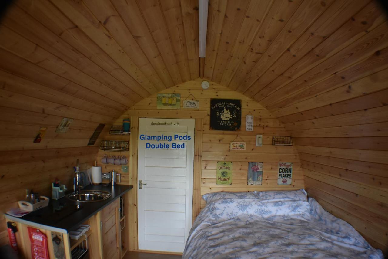 Lanterns Shepherds Huts & Glamping Happisburgh Eksteriør billede