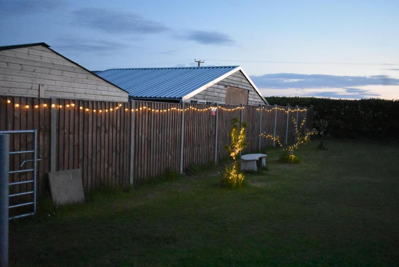 Lanterns Shepherds Huts & Glamping Happisburgh Eksteriør billede