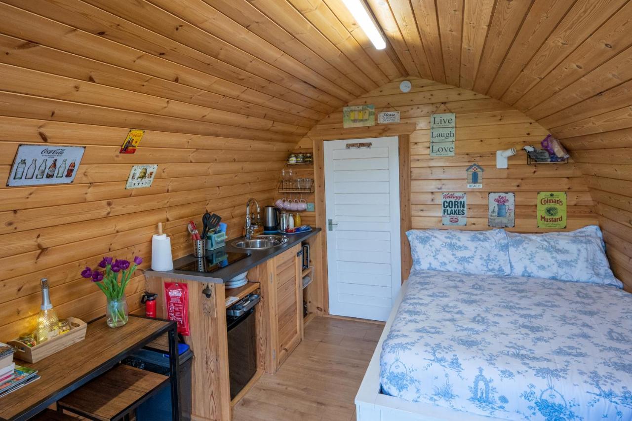 Lanterns Shepherds Huts & Glamping Happisburgh Eksteriør billede