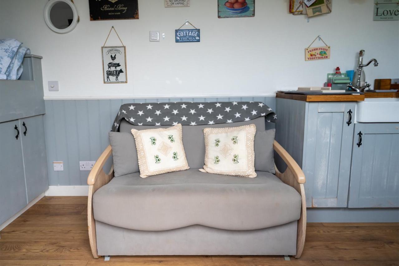 Lanterns Shepherds Huts & Glamping Happisburgh Eksteriør billede