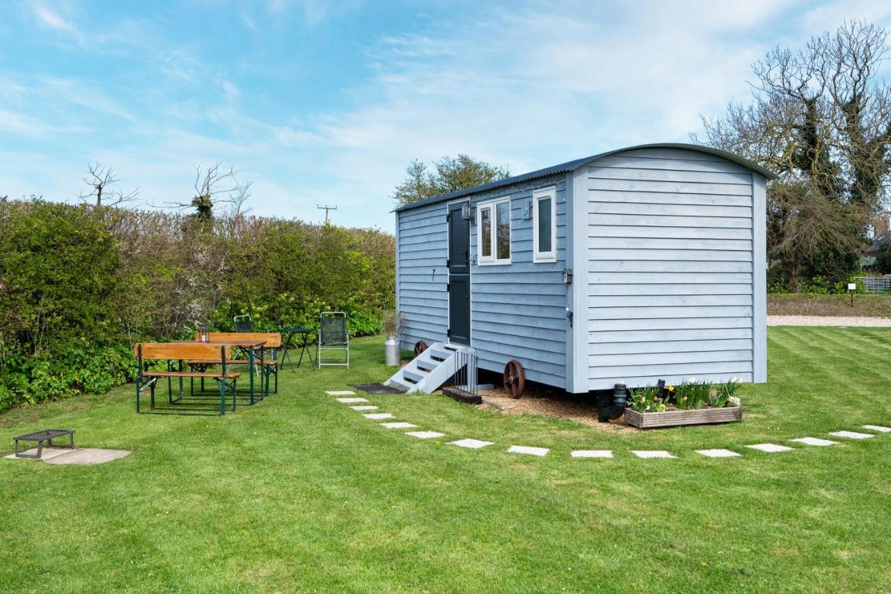 Lanterns Shepherds Huts & Glamping Happisburgh Eksteriør billede